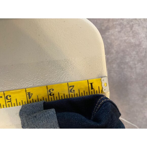 NWT Aeropostale Short Seriously Stretchy Denim Medium Wash Mid Rise Size 6 - Picture 9 of 10